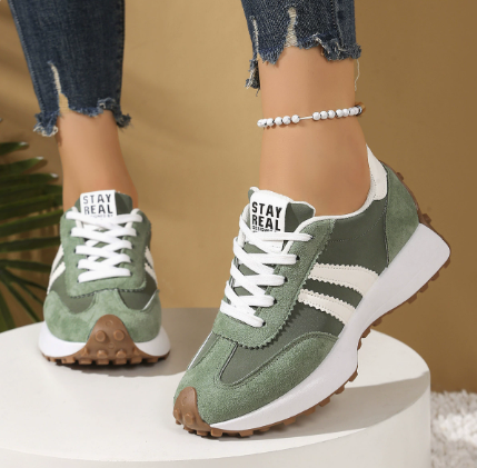 Gump Sneakers