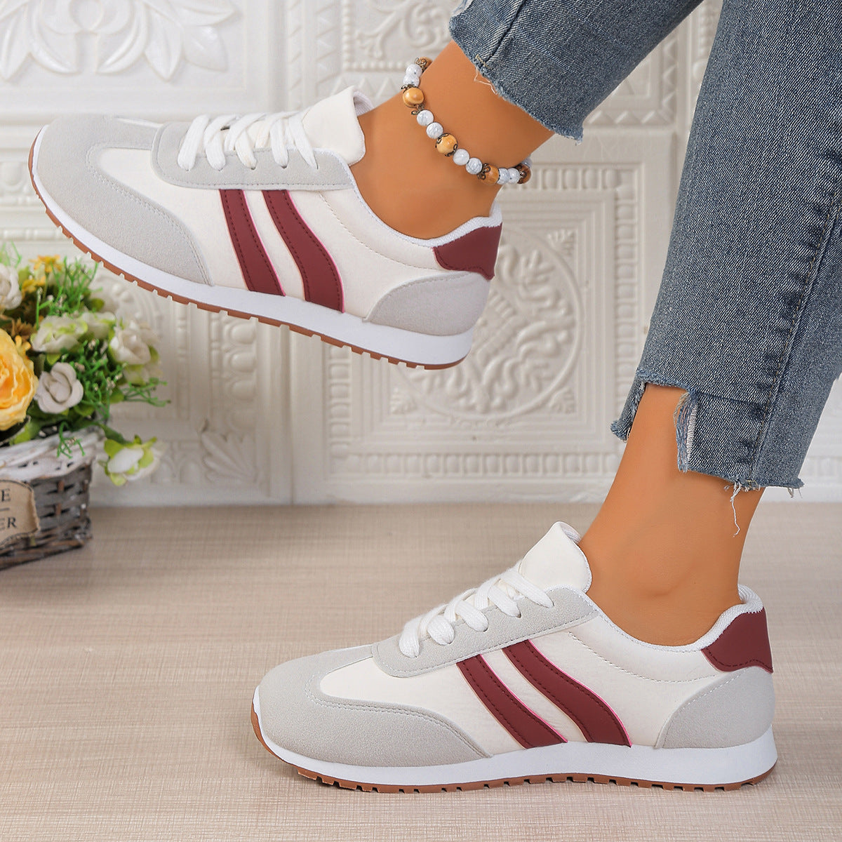 Casual Breathable White Shoes
